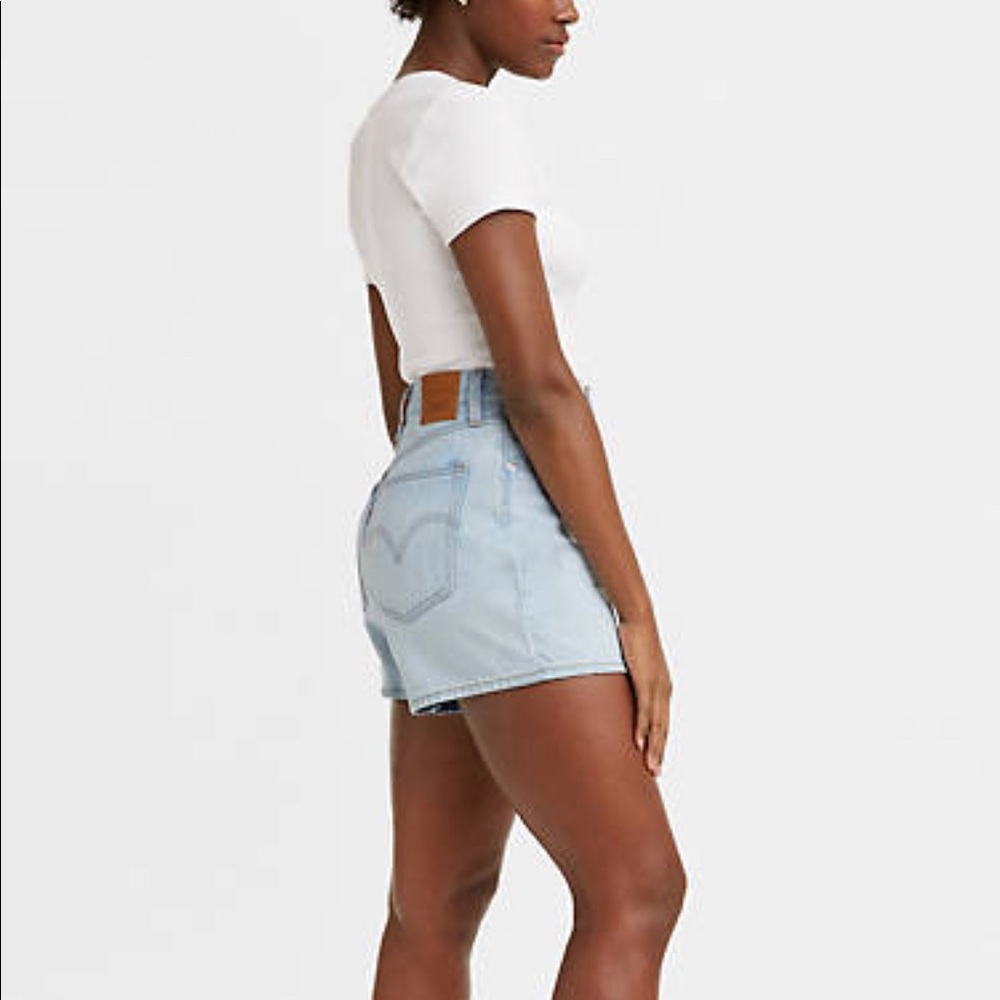 Levi’s High Loose Shorts Supa Dupa Fly Light Wash NWT